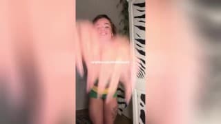  18yo Accidental Pussy Flash On TikTok Live