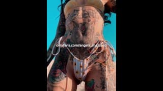 TikTok 派对女孩屁股滑 - Juicy Cheeks 公开！