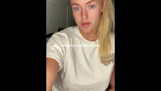Instagram派对女孩Nip Slip - 乳头公开派对！