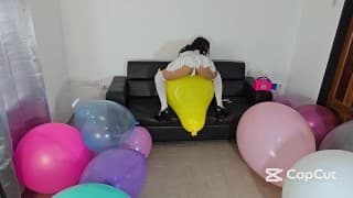 好女孩完成了她所有的 24 英寸和 36 英寸大气球（完整视频在 C4S/MV/OF/Membersite）